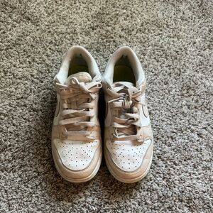 Women White & Beige Nike dunks Sneakers